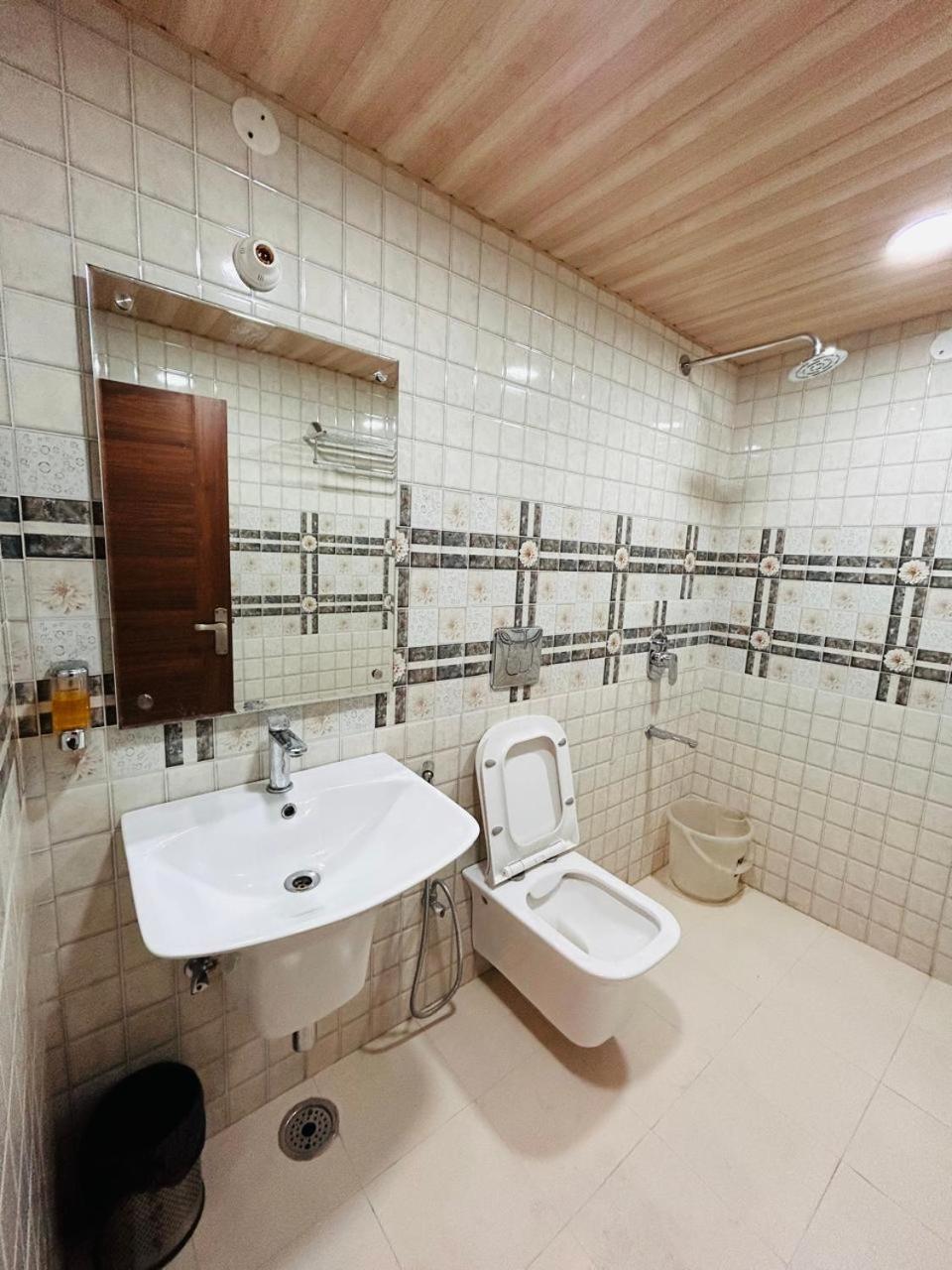 Yog Maya Regency B&B Σίμλα Εξωτερικό φωτογραφία