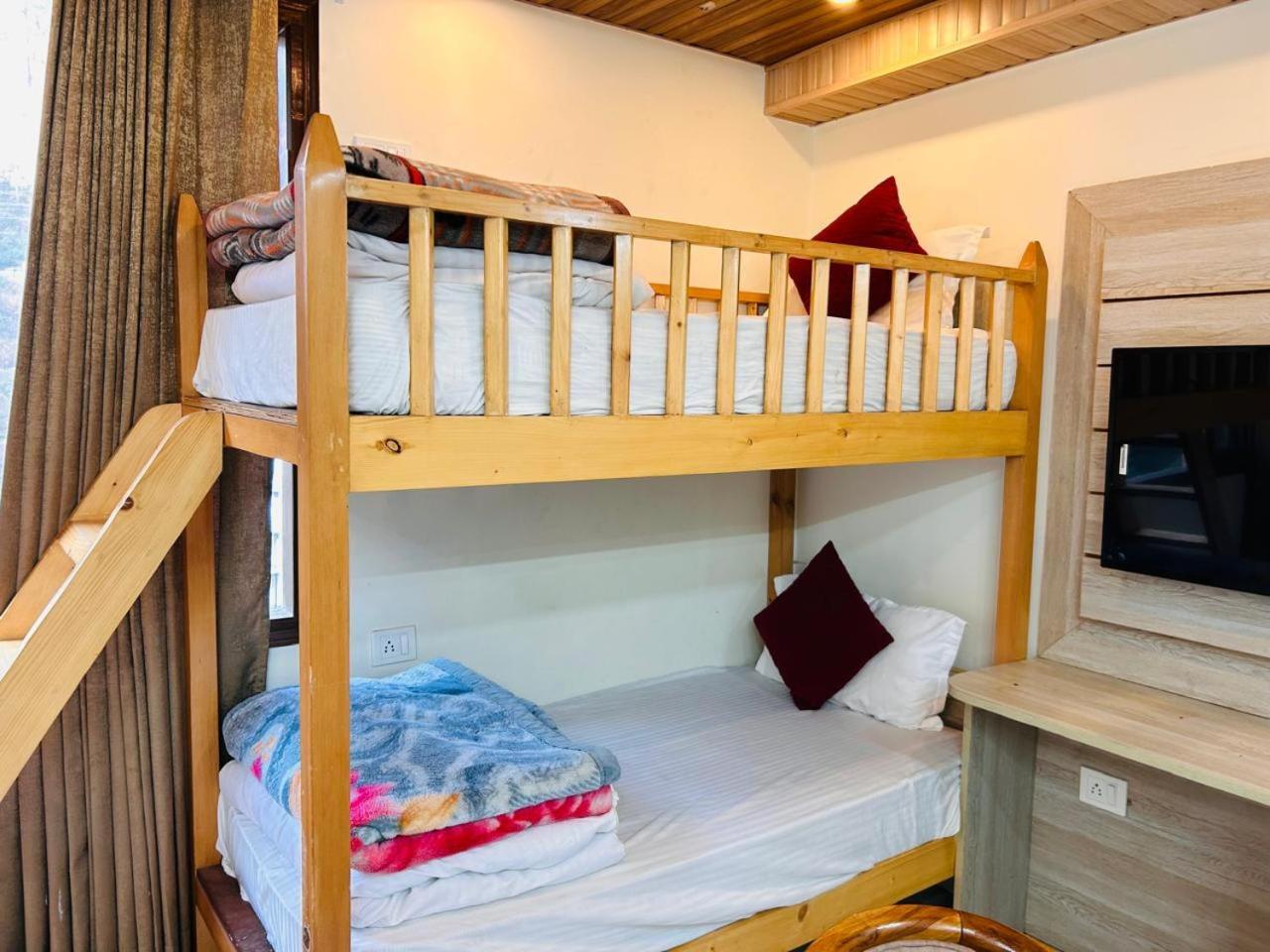 Yog Maya Regency B&B Σίμλα Εξωτερικό φωτογραφία